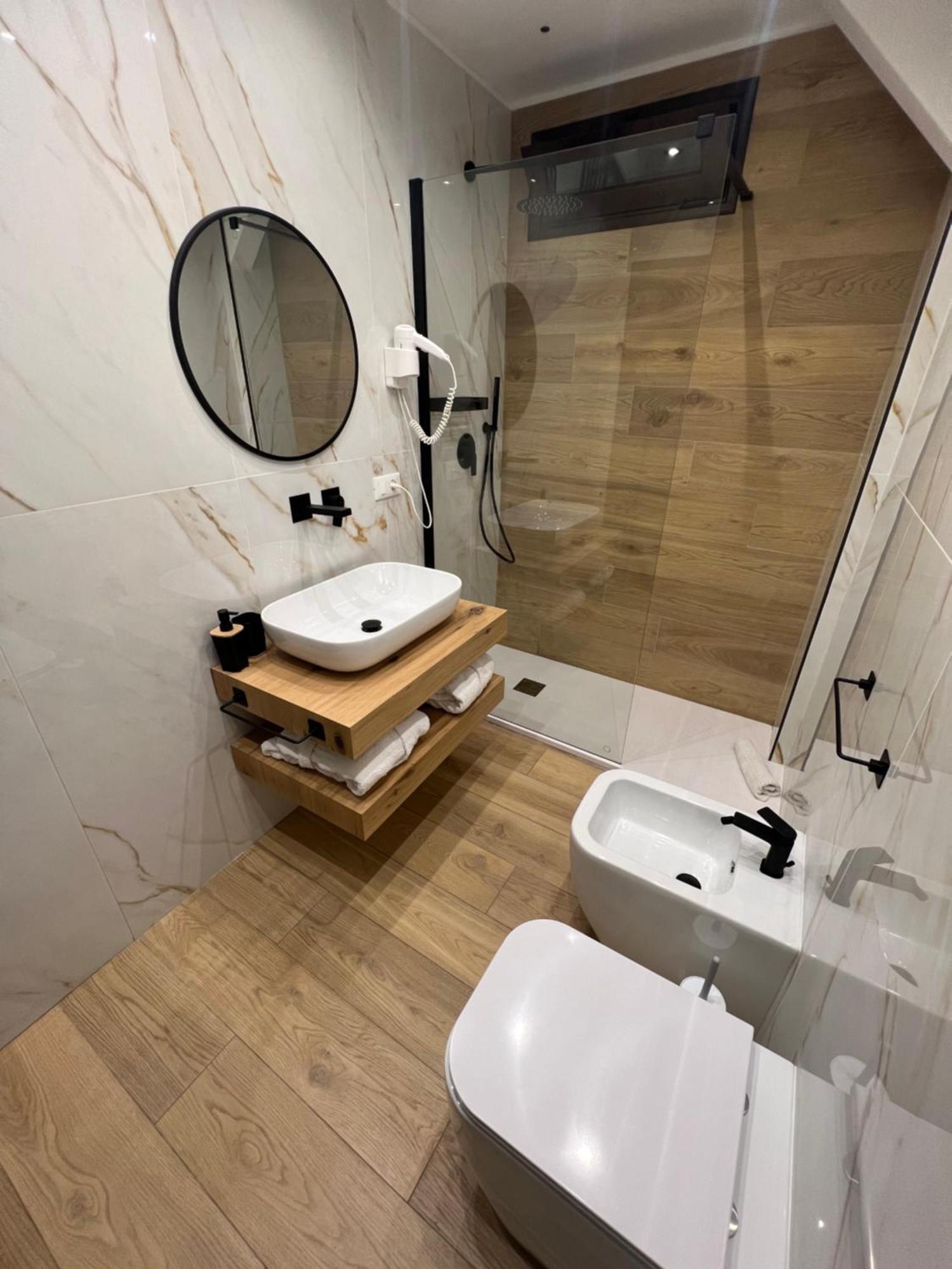 Real Suite Spa Palermo Luaran gambar